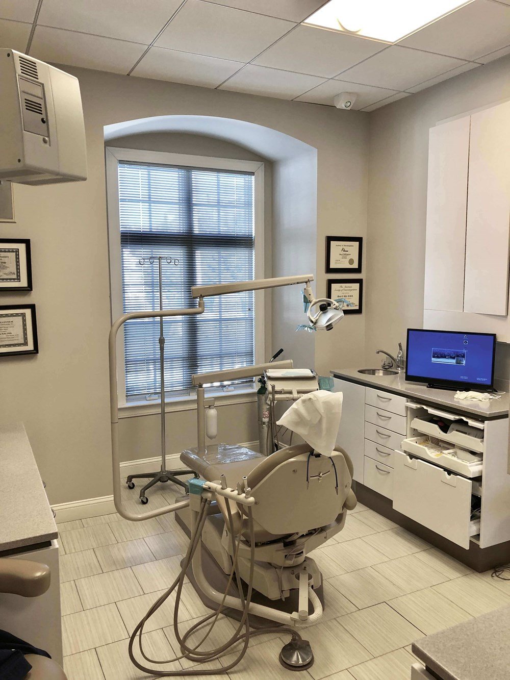 Endodontist Near Me | Endo Associates Worcester, MA