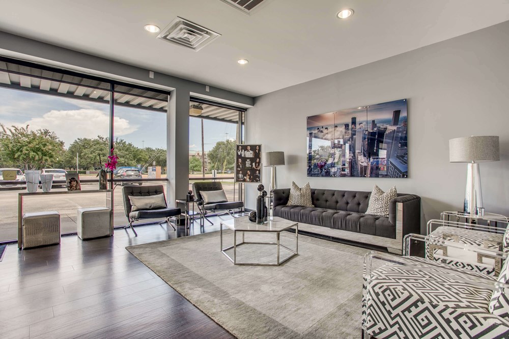 General Dentist Near Me Mint Sugar Land